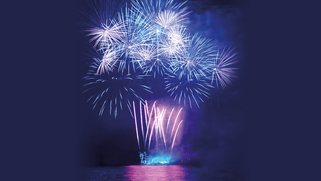 MÚSICA ACUÁTICA Y PARA LOS REALS FUEGOS ARTIFICIALES