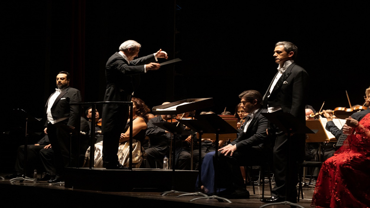 PERALADA BRILLA CON NABUCCO
