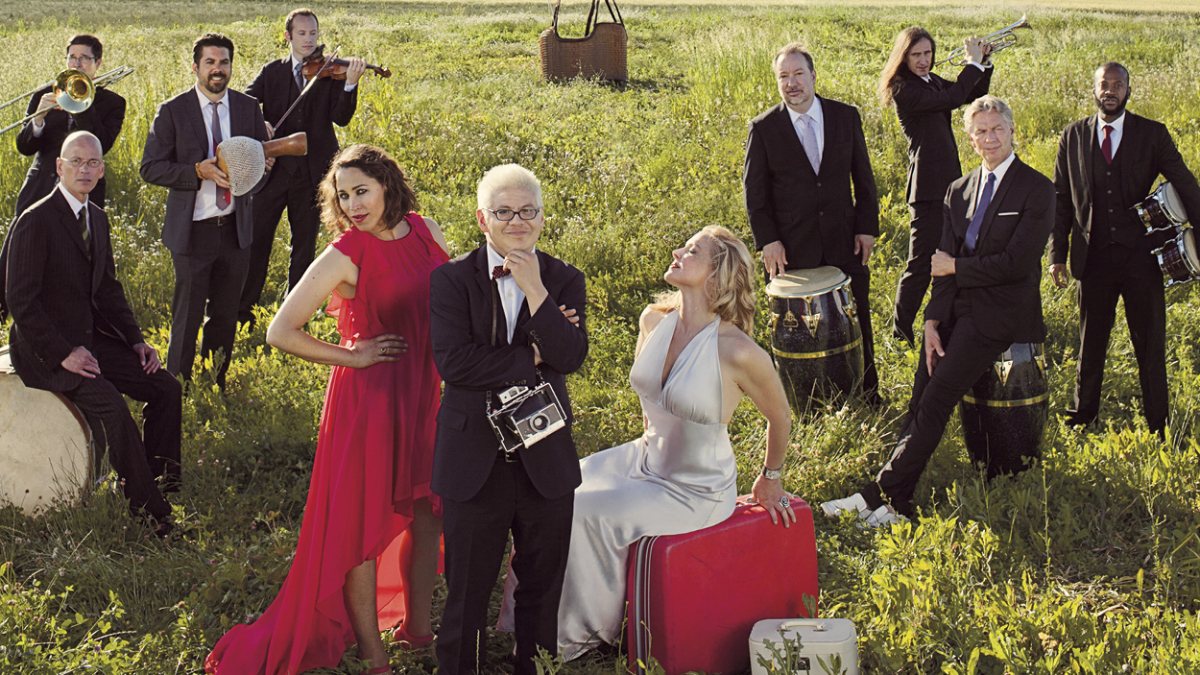 PINK MARTINI EN PERALADA