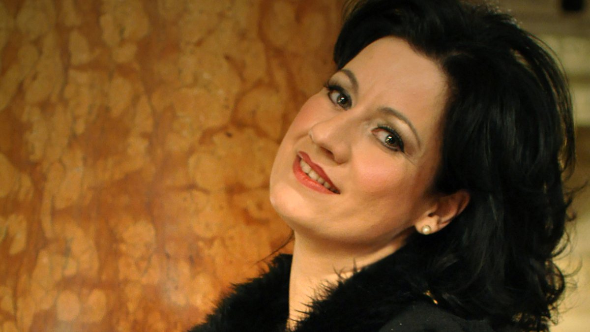 Soprano Csilla Boross will be Maddalena di Coigny in the new opera production of the Castell de Peralada Festival: Andrea Chénier