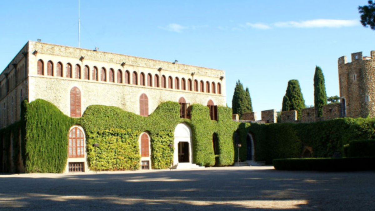 NOU ESCENARI FESTIVAL DE PERALADA