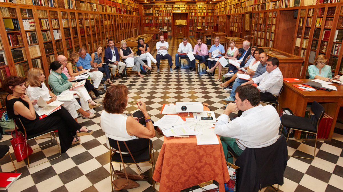 L'Associació Ópera XXI, fa la seva reunió semestral al Festival de Peralada coincidint amb l’estrena de l’òpera Otello de Verdi la nova producció del Festival