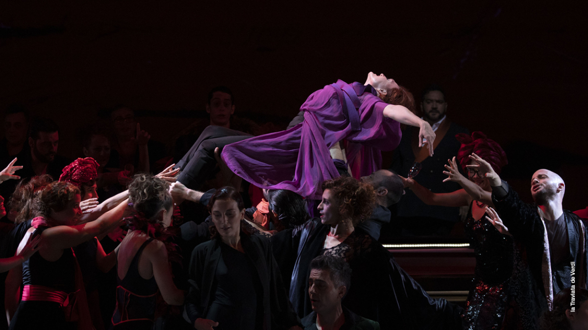 Emissió gratuïta de "La Traviata" per celebrar el Dia Mundial de l'Òpera