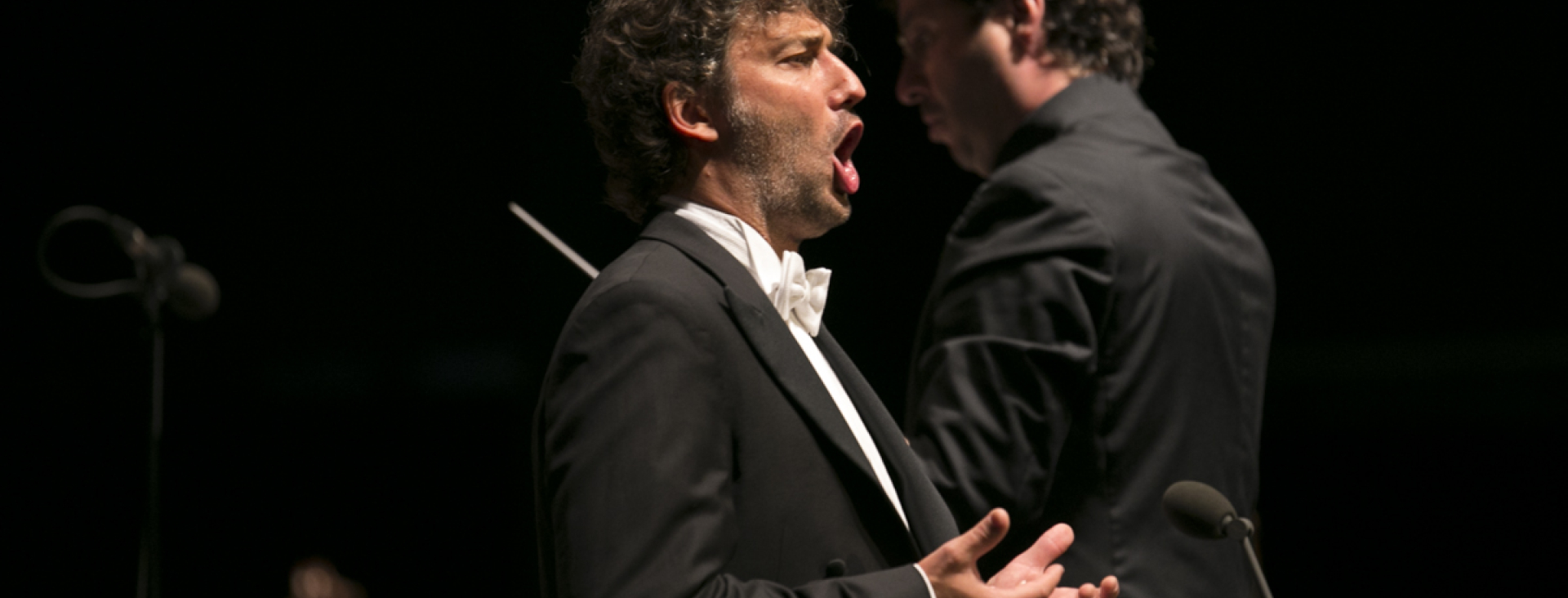 Carlos Álvarez i Jonas Kaufmann Premis de la crítica de l'òpera a Catalunya 2013-2014 Carlos Álvarez i Jonas Kaufmann Premis de la crítica de l'òpera a Catalunya 2013-2014