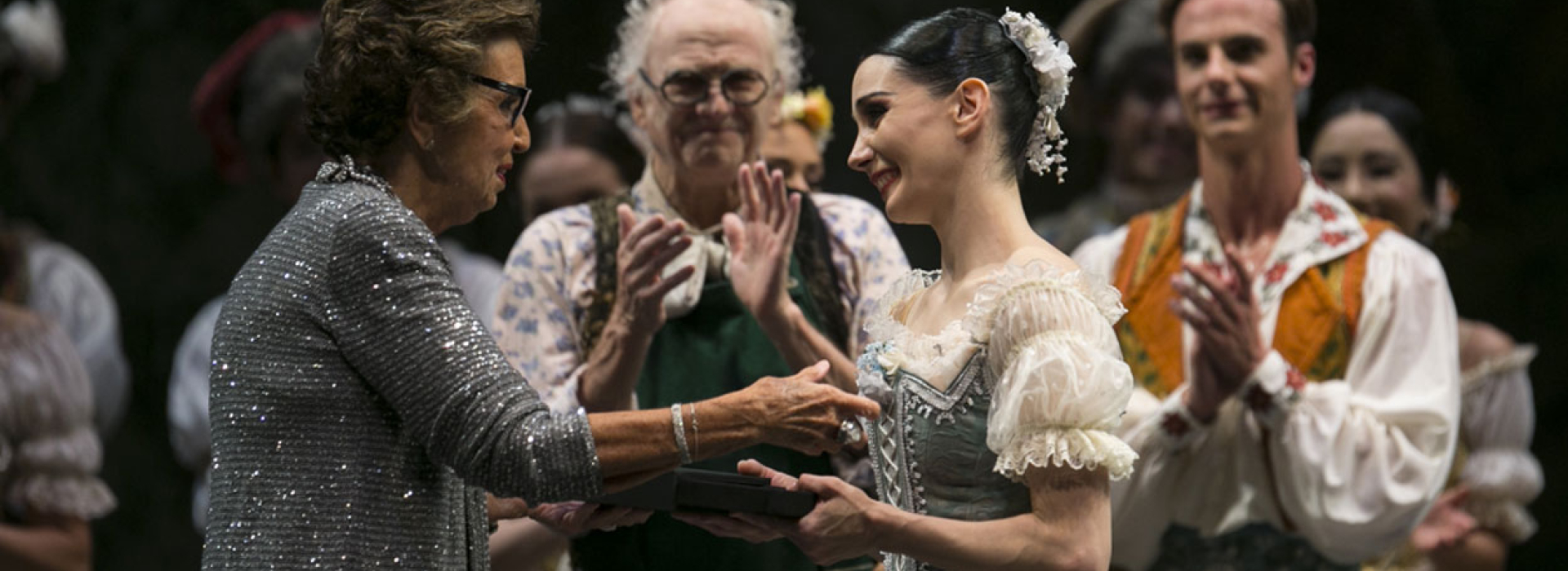 Tamara Rojo i l’English National Ballet sedueixen al públic de Peralada amb la seva Coppélia Tamara Rojo i l’English National Ballet sedueixen al públic de Peralada amb la seva Coppélia